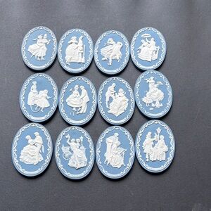 Set of 12 Blue and White Franklin Mint Jasperware Plaques